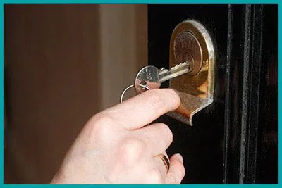 Top Locksmith Services Jacksonville, FL 904-373-4277 - 7-door-unlock